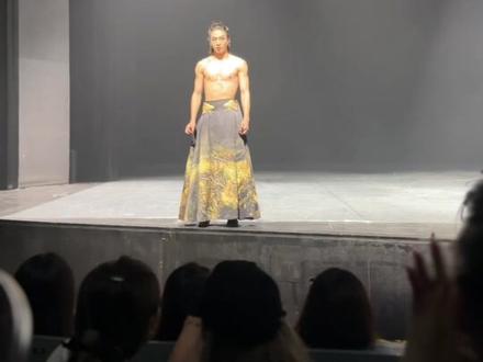 龚钊巡视幸运观众 #叹春风#龚钊互动#名场面