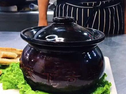 飘香四溢的瓦罐牛肉 上#美食 #清真 #廊坊 @抖音小助手