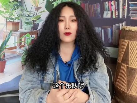#beyond 爱与和平手势