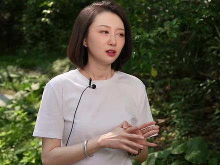 你知道古代“小雨伞“的名字吗~#爱上国风冷知识 #传统文化 #古人 #古人的智慧