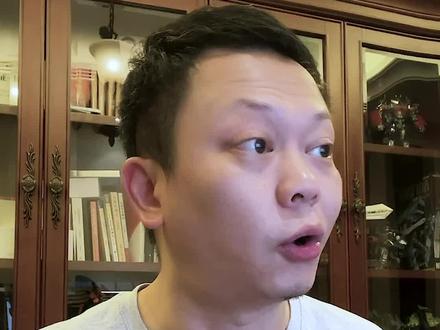 鸿星尔克和老吴发家史揭秘!从小到大第一名,兄弟配对,火力到位! #吴荣照 #鸿星尔克回应并感谢大家的爱