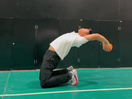 实心球满分这一套动作就够了,收藏必能用上#实心球 #实心球满分技巧 #中考体育 #专项练习 #体育中考