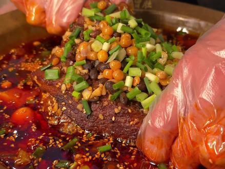 今天咱不找精神小妹,咱找精神老妹!