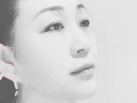 #不文明外国人 #广州举报三非外国人奖励 #维护社会治安 广州对举报“三非”外国人的行为提供奖励,具体政策如下:
奖励标准
•每举报1名“三非”外国人,经查证属实的,奖励举报人200元人民币。
•一案中举报多名“三非”外国人的,按照实际查处人数每人200元人民币累计奖金,同一案件最多不超过10000元。
举报方式
•电话举报:拨打110或020-12367,按语音提示选择
“出入境证件办理”—“广东省公安厅出入境服务”进行举报。
•网上举报:通过广东省公安厅网站“平安厅”信箱进行举报(http://gdga.gd.gov.cn/jmhd/tzxx).
•现场举报:在工作日09:00-17:00前往广州市东风东路698号广东省公安厅出入境管理局,或通过信件邮寄方式举报。