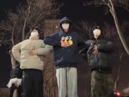 艾特你抽象的姐妹一起拍#海豹舞 #上才艺 #一学就会系列