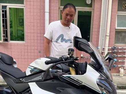 深圳龙华收部26款春风450SR,查得严买来不敢骑哦 #上热门 #春风450SR #仿赛 #深圳 #机车