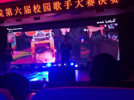 原唱抖音在这@玉米肠太子 #音乐现场 #唱歌 #王菲 #因为爱情