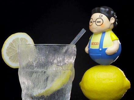 喝柠檬水会变白吗?我怎么还变黄了?#柠檬 #科普 #美食