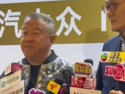 曾志伟透露新剧《狩谎》即将开拍!作为离开TVB后的监制首作,邀请了袁咏仪、李若彤及一众港圈好友加盟客串,《寒战》导演陆剑青执导,透露月底开机。#成毅 #狩谎