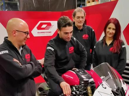 #摩托车 #机车 #qjmotor #赛1000 #赛800 WSBK赛道版本来了,中国首次登陆WSBK600CC组别,中国加油