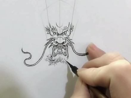 画正面龙头演示。看懂了吗?#龙 #玉雕设计 #搏艺玉道 @抖音小助手