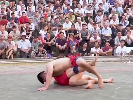 爆火越南的混合摔跤,尺度之大,一直延续至今是有原因滴 #摔跤 #越南摔跤 #娱乐运动 #运动项目