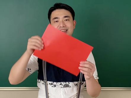 这样的纸飞机,我可以玩一下午!