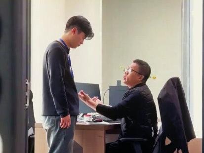 想出这损招的,简直是商业鬼才... #离谱 #变声器 #阳谋