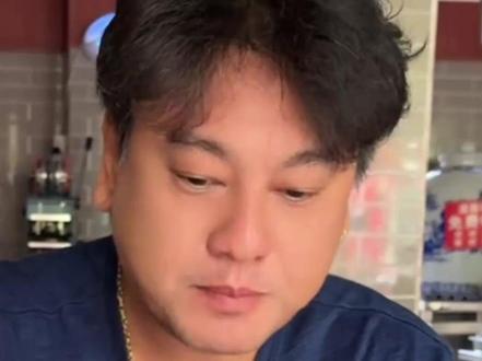 朱孝天曾说下辈子要预约做个云南人,没想到这两天又带着孙越老师来昆明了,逛菜市场主打脚步不停嘴也不停!#来云南旅居吧 #美食