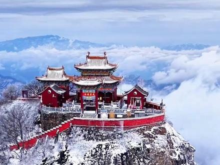 11月24日,广西南宁。“跟着戏剧游中原”河南文旅赴广西推介,“豫桂合作绵绵流长,希望广西的朋友走进中原大地体验深厚的中华文化”。#广西 #河南 #河南文旅推荐官