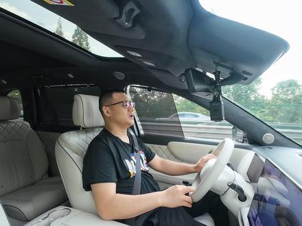 魏牌V9X驾驶下来到底是什么样的感觉 #魏牌V9X抢先体验 #魏牌V9X内有风骨 #安全品质豪华 #魏牌V9X