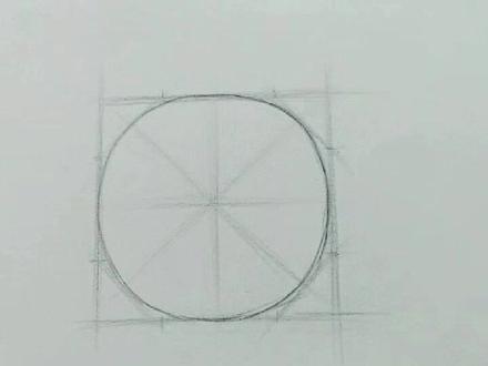 画圆有很多种方法,但是这种方法让你直接学会徒手画圆#素描 #手绘 #画画 #徒手画个圆