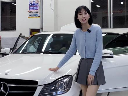 小姐姐没倒车影像怎么可以#倒车影像 #女司机 #每天一个用车知识 #奔驰倒车影像