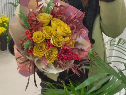 银杏叶玫瑰教程,把爱留在这个秋天🍂#银杏叶花束 #银杏叶手工