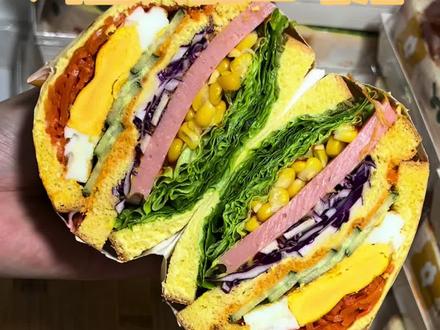 最适合新手做的鸡蛋火腿三明治🥪 #美食教程 #自制三明治 #美食分享 #摆摊 #三明治