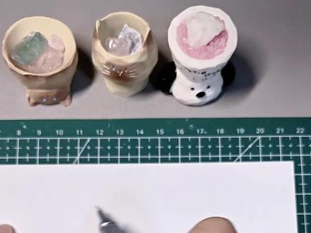 两分钟教你画Q版全身人物
告别僵硬火柴人,掌握2-3头身黄金比例
从草稿起型到人体结构,再套衣服全方位解析
小伙伴快跟着一起画呀~#动漫手绘教程 #创作者中心 #创作灵感 #零基础动漫