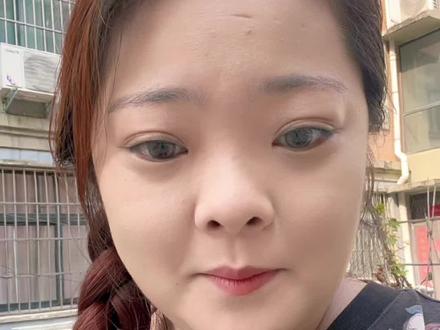妈妈要过生日啦~我问登登准备什么礼物,他的回答让我无语……