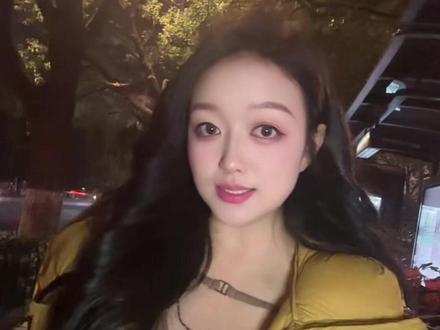 恭喜抖音呢正式获得了2025-2026赛季CBA新赛季的直播版权了,总之12月12号大家锁定抖音CBA官方账号免费看揭幕战,喜欢篮球的朋友们可别错过了呀,到时候呢,一起边看边聊球啊。#抖音cba #抖音直播cba #cba直播版权 #浙江广厦#cba联赛