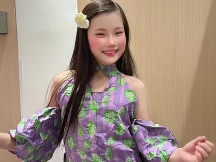 谁教她这么想的!手搓颜料转场缺道具,彩笔替代效果更绝哦#萌娃创意转场 #手搓颜料转场 #女儿的脑洞有多绝 #萌娃才艺秀 #变装