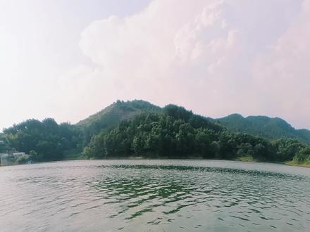 花亭湖之方竹岛翘嘴红梢连杆了#2022dou来钓鱼 #dou是钓鱼人 #跟着钓鱼人一起暑假打卡