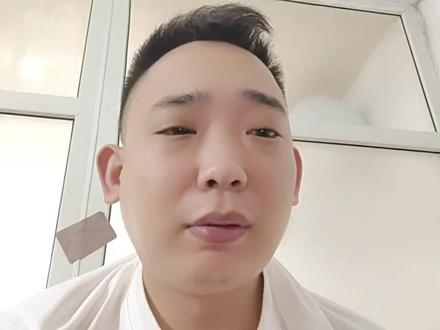 丁宁陈梦谁的历史地位更高,丁宁有7个世界单打冠军你说呢