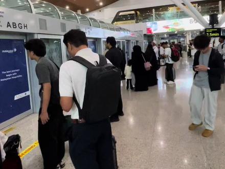 吉隆坡最全指南 3分钟一次讲清楚落地马来西亚吉隆坡应该怎么做?全网最全:入境卡、手机卡、坐车、取钱、换汇、市内交通……一网打尽#真实生活分享计划