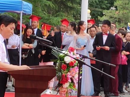 庆阳二中2020届学生十八岁成人礼