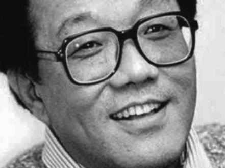 他把深渊活成了太阳 地坛那个摇轮椅的青年,把地狱坐成了天堂。他说:太阳熄下去那面,正在另一边燃烧。#文学#励志#作家#奋斗
