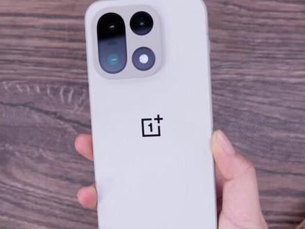 一加开窍了!一加15性价比拉满,游戏党日常党全拿捏! #一加15 #一加手机 #性价比手机