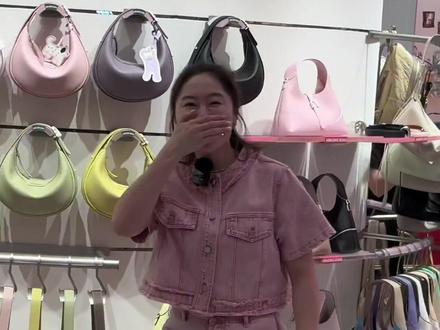 马jiong妍啊啊啊!jiong妍一出来看到那么多人来看她 快哭了!!#马立奥 #马君妍