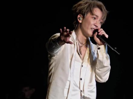 还太古里 名创优品都要他老命了 #TizzyT#流行巡回演唱会 #太古里 #成都 #冷战 #这个世界不能没有演唱会