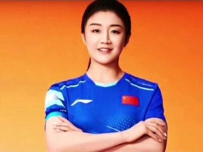 李宁恭喜陈梦收获季军,相约一起赢战新未来。