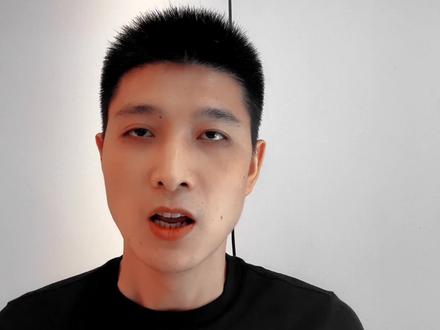 高考成绩6月25日早上8点公布,那到底怎么高考分数以及录取批次线和一分一段表呢,武扬老师给大家讲下分别用电脑和手机查询的方法,在查分数前一定要准备好高考报名号,准考证号和身份证号,第一,用电脑查询,可以登录你所在省份的教育考试院官网或阳光高考网,以湖北省为例,考生可以在电脑上登陆:湖北省教育考试院官网、湖北招生考试网、湖北教育考试网,湖北政务服务网以及阳光高考网,在这些网站里面分别找到高考成绩查询栏目,第二种手机查询,主要通过官方微信公众号和APP查询,比如湖北省考生可以关注以下官方公众号:湖北省教育考试院微信公众号,湖北发布微信公众号,极目新闻微信公众号、湖北日报微信公众号以及鄂汇办APP,家长和同学们实在激动的睡不着的话,不妨可以参照去年凌晨三四点就查到成绩了,祝大家都能取得好成绩啊,录取批次线会紧接在明天下午发布!#高考成绩 #怎么查高考成绩 #高考分数线 #高考 #怎么查分