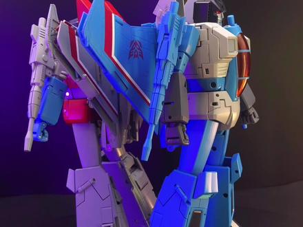 MP52+ 惊天雷2.0 #变形金刚 #玩具 #童年 #怀旧 #大师 #宅物 @DOU+小助手