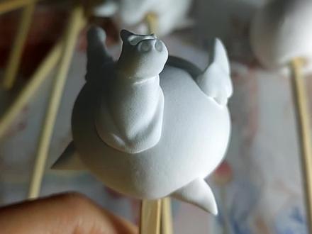 拿起彩泥一起捏吧~边做边笑,肥嘟嘟圆滚滚的小马#马年手工 #超轻粘土 #手工教程 #新年手工 #玩具