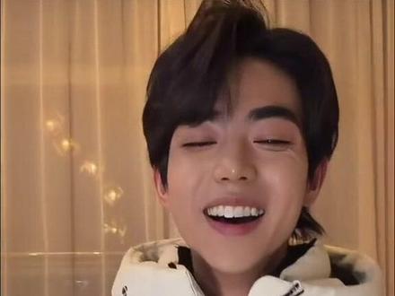 俩人太好了吧,太甜蜜了😄#纳迪尔和盈公主 #感谢抖音我要上热门