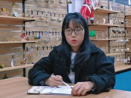 你知道一块太阳能板能发多少电吗?发出来的电供日常能用多久呢?评论区聊一聊~#太阳能 #太阳能发电 #太阳能灯