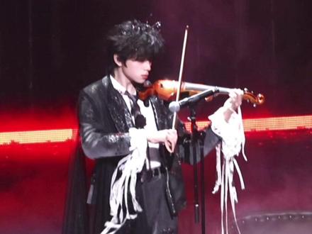 王橹杰小提琴纯享版🎻|lovely
#王橹杰 #王橹杰舞台 #荣耀之战 #橹穆 #王橹杰四代惊鸿主唱
