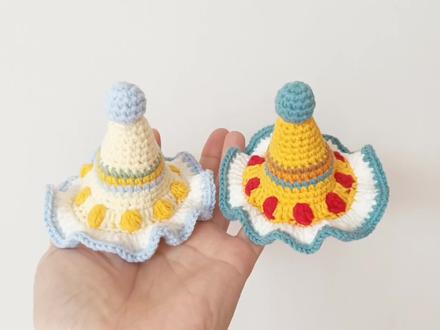 生日帽子装饰发夹,钩针编织教程,自己用钩针和毛线编织生日礼物#生日帽钩织教程 #发夹钩织教程 #钩针教程 #钩针编织 #毛线编织