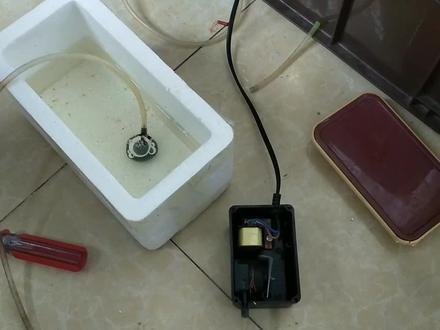 鱼缸氧气泵会响却没有气出来,可以这样自己动手修理一下,简单。