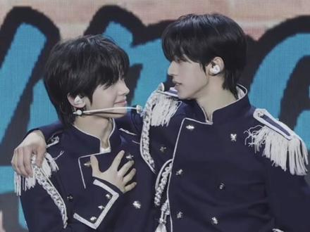 【寻珍】流言蜚语太多 不如听他们怎么说
寻珍是能让我感到幸福的存在,我也希望他们能一直幸福下去,每个爱着他们的人也可以幸福下去。
素材均标明来源,侵删致歉
#tws #寻珍 #金道勋 #韩振