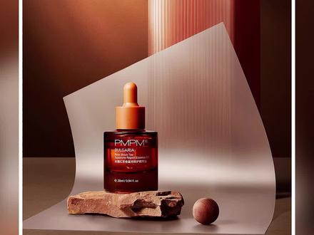 随便找个石头就可以画光束?#ps #电商设计 #海报设计 #ps教程 #平面设计 #ps光效 #设计师日常 @DOU+小助手