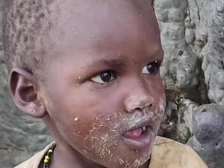 如果你的孩子厌食,这个视频一定要给他看看#非洲生活 #原始部落 #哈扎比部落 #海外生活