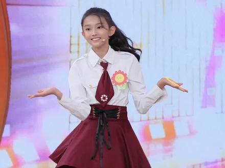 ❤宋小睿《人见人爱》央视 音乐快递 节目录制!💕宋小睿#宋小睿 #人见人爱 #抖音音乐人 #歌曲